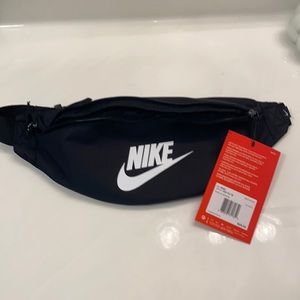 Nike Hip Pack